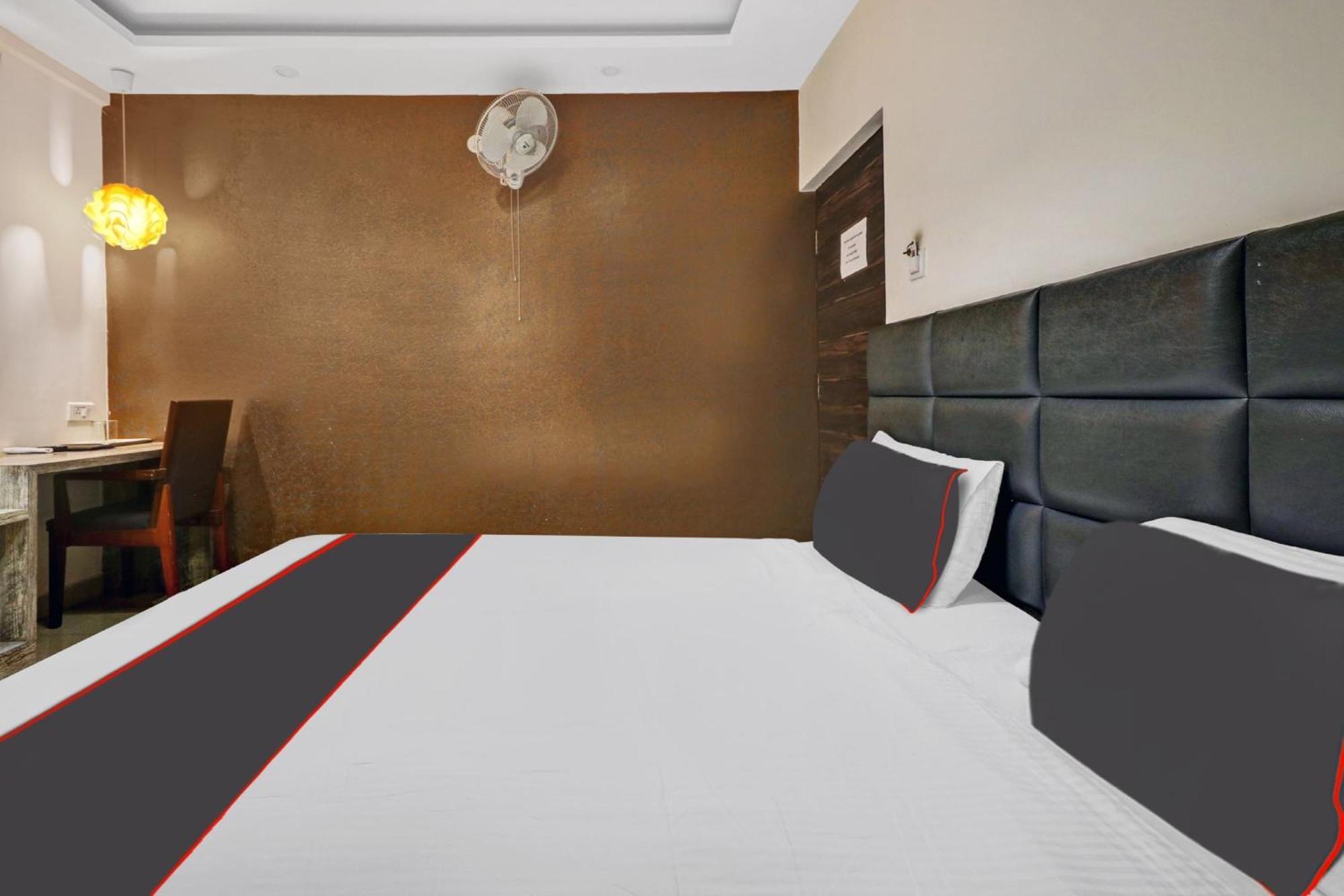Super Collection O Manasi Residency Bangalore Exterior foto